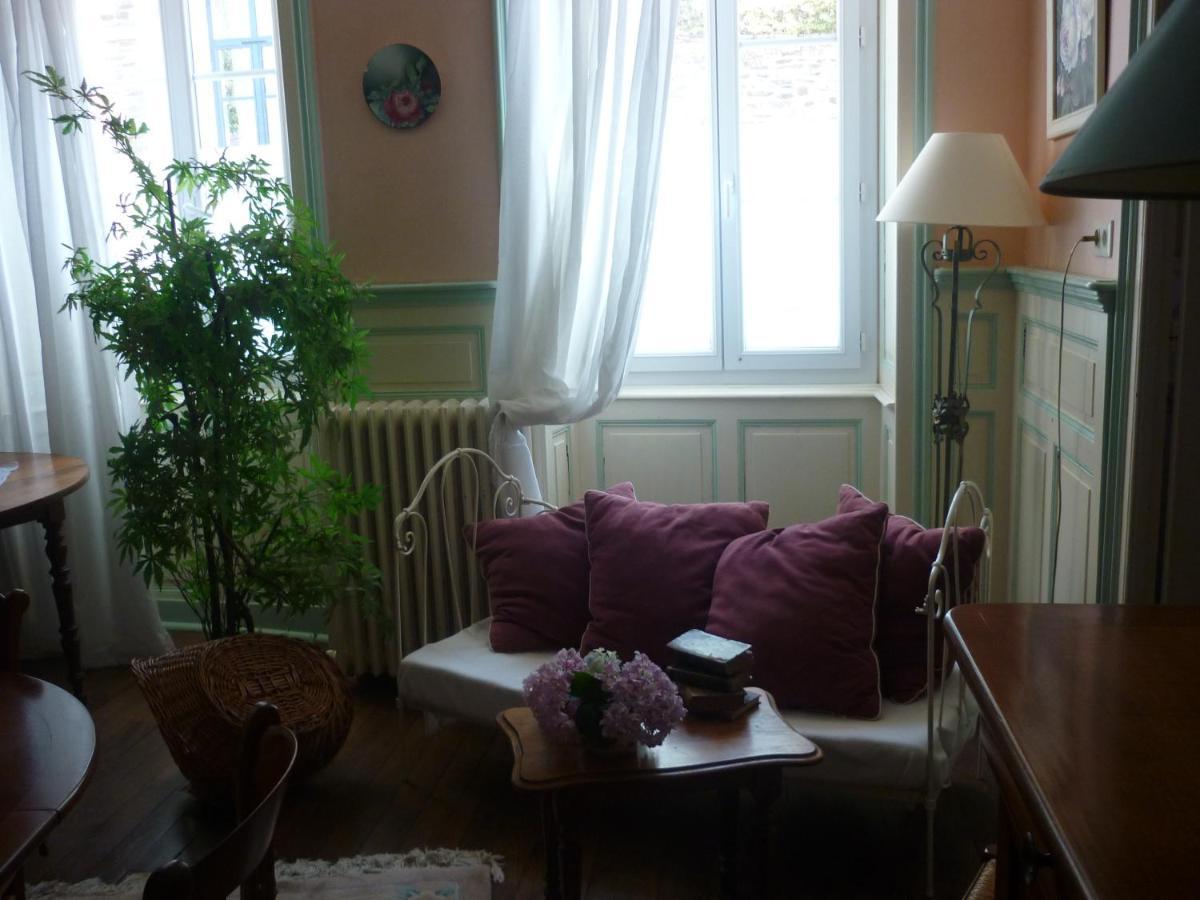 La Maison De Claire Val-Couesnon ภายนอก รูปภาพ