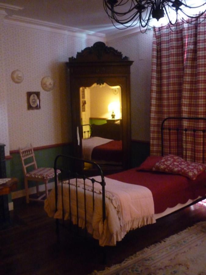 La Maison De Claire Val-Couesnon ภายนอก รูปภาพ